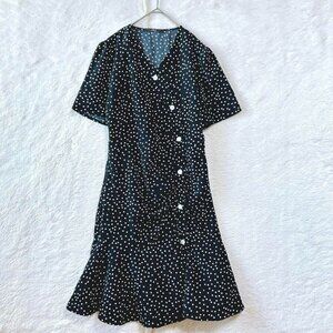 Revier Flared Dress With Front Buttons Polka Dot Pattern V-neck